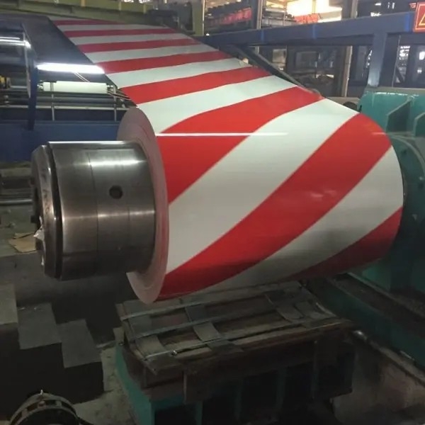 Construction acier galvanisé prépeint dans toutes les couleurs RAL ou sur demande