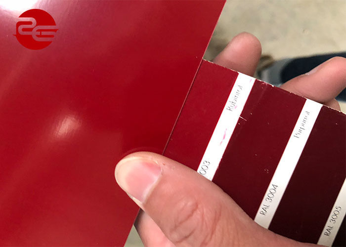 AISI a laminé à froid la couleur en acier galvanisée enduite d'une première couche de peinture de la bobine PPGI enduite