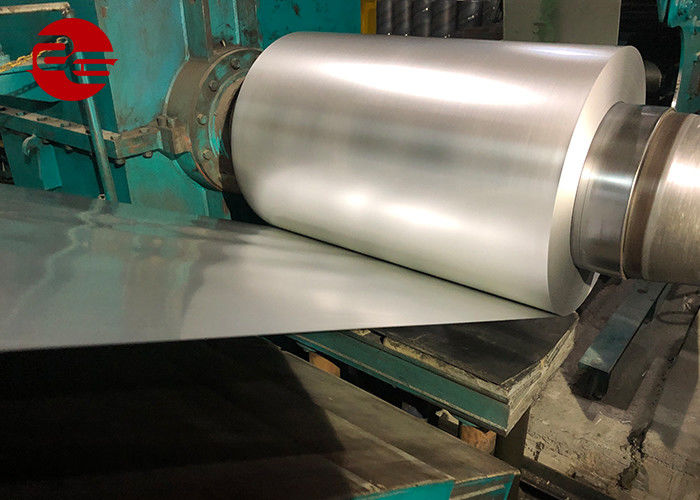 La couleur de Q235 Q345 a enduit le Galvalume la bobine qu'en acier a laminé à froid la bobine en acier de fer de GI de 0.7mm